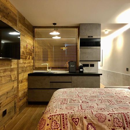 Central Apart Chalet Бройл-Червиня Екстериор снимка